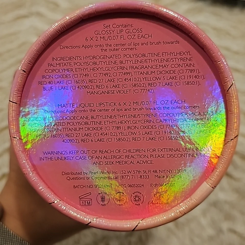 New never opened lip stick - Picture 8 of 8